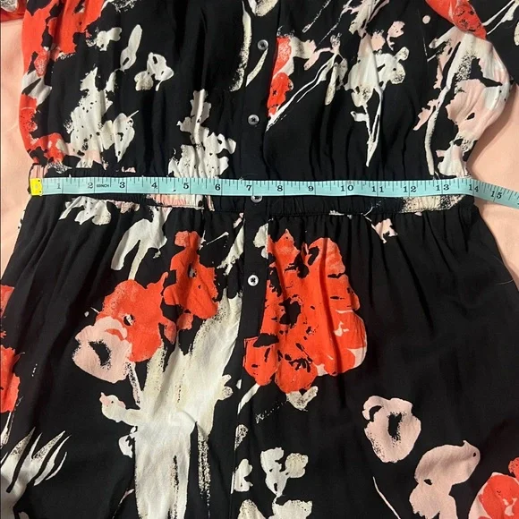 Abercrombie & Fitch Black Red Floral Button Front Jogger Style Jumpsuit Medium - Picture 7 of 11